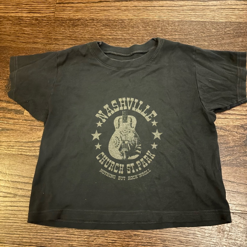 Brandy Melville Nashville Crop Top